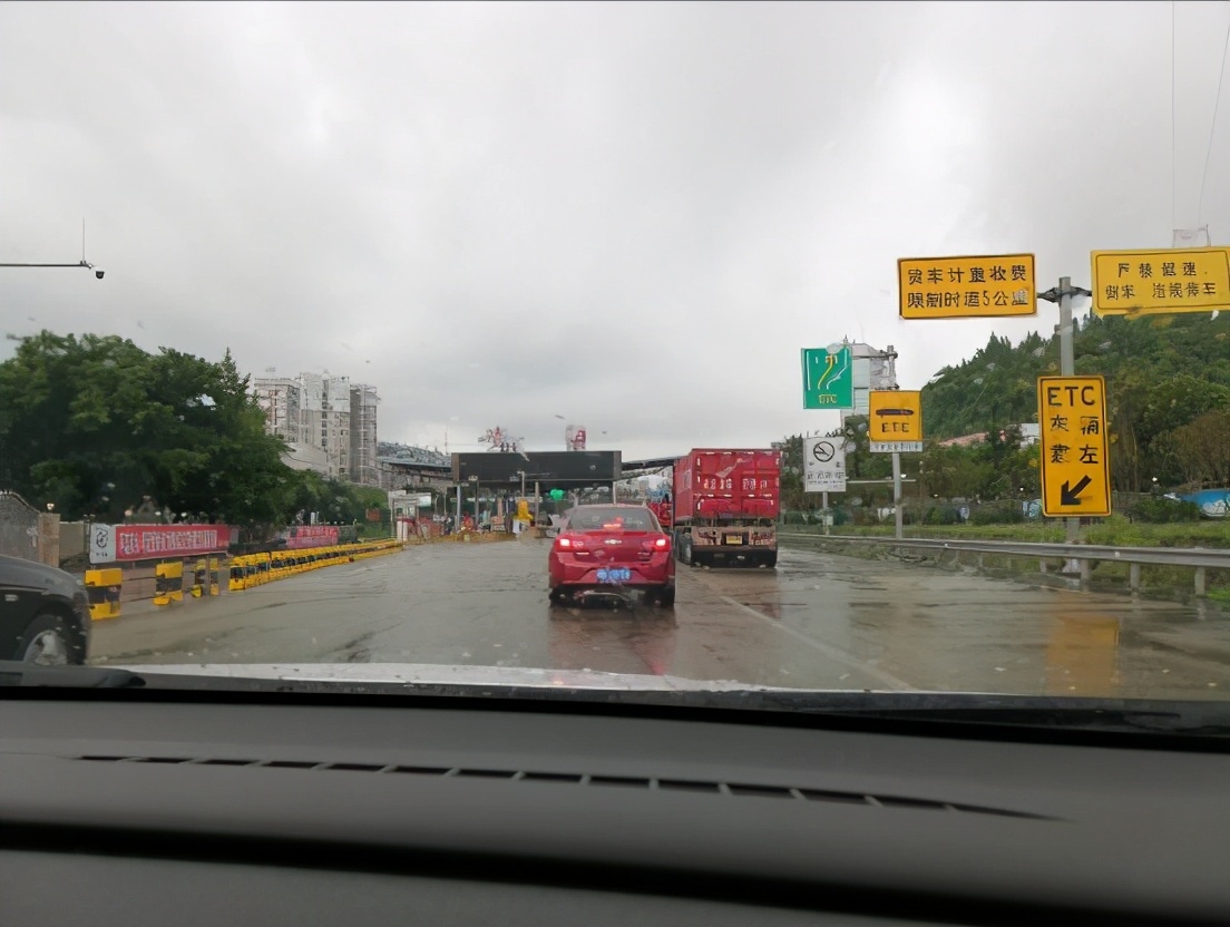 综合油耗6.4我家1W公里英朗越开越经济