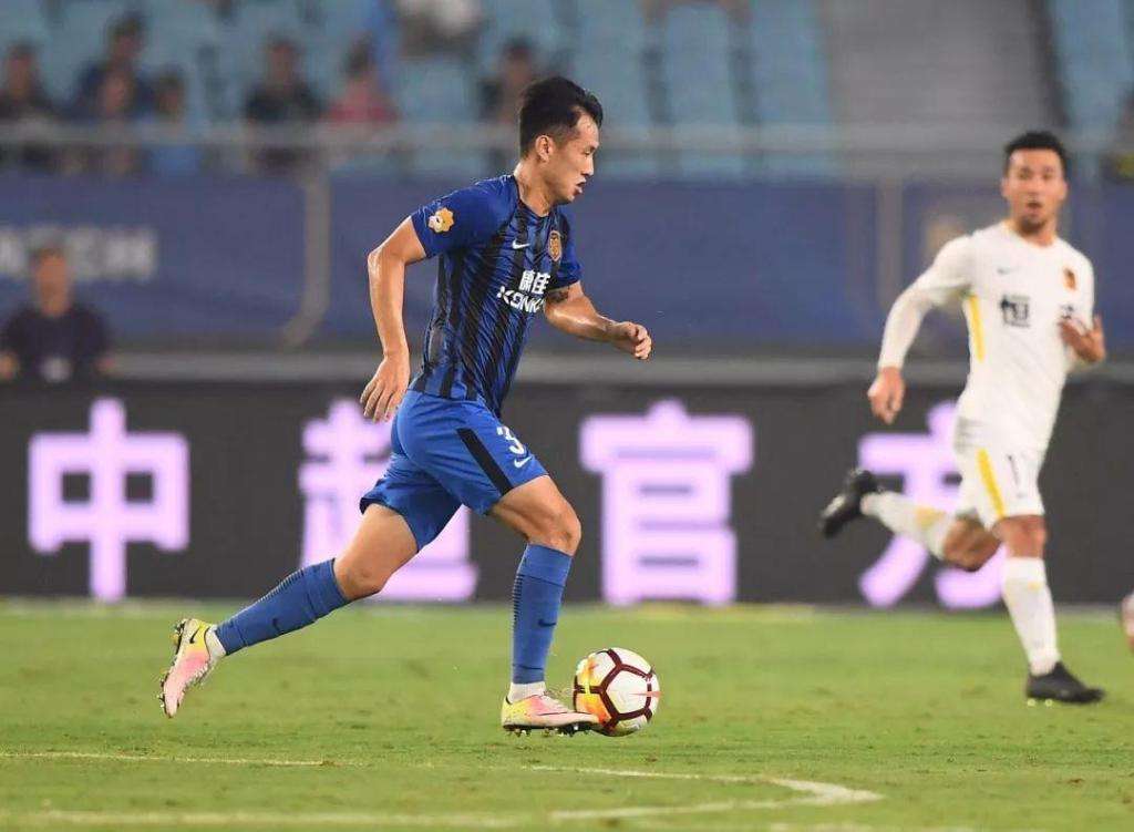 中超江苏苏宁最新名单,中超国内球员薪水一览表