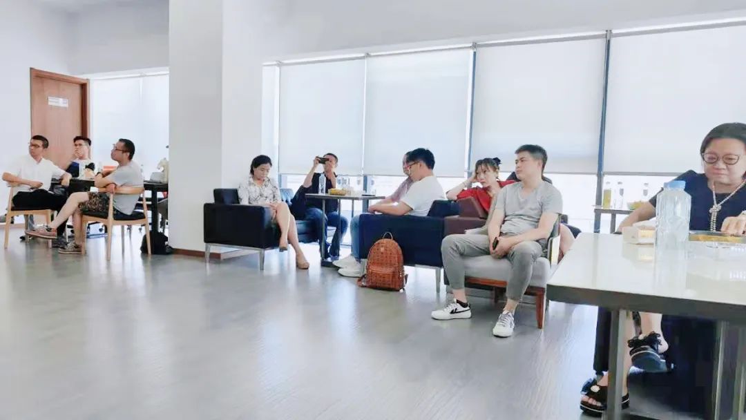 超级蜂巢直播基地网红公寓,超级蜂巢网红基地