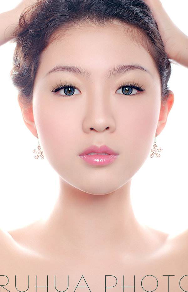 30多了脸上反复长痘是什么原因,脸上长痘是体内问题还是皮肤问题