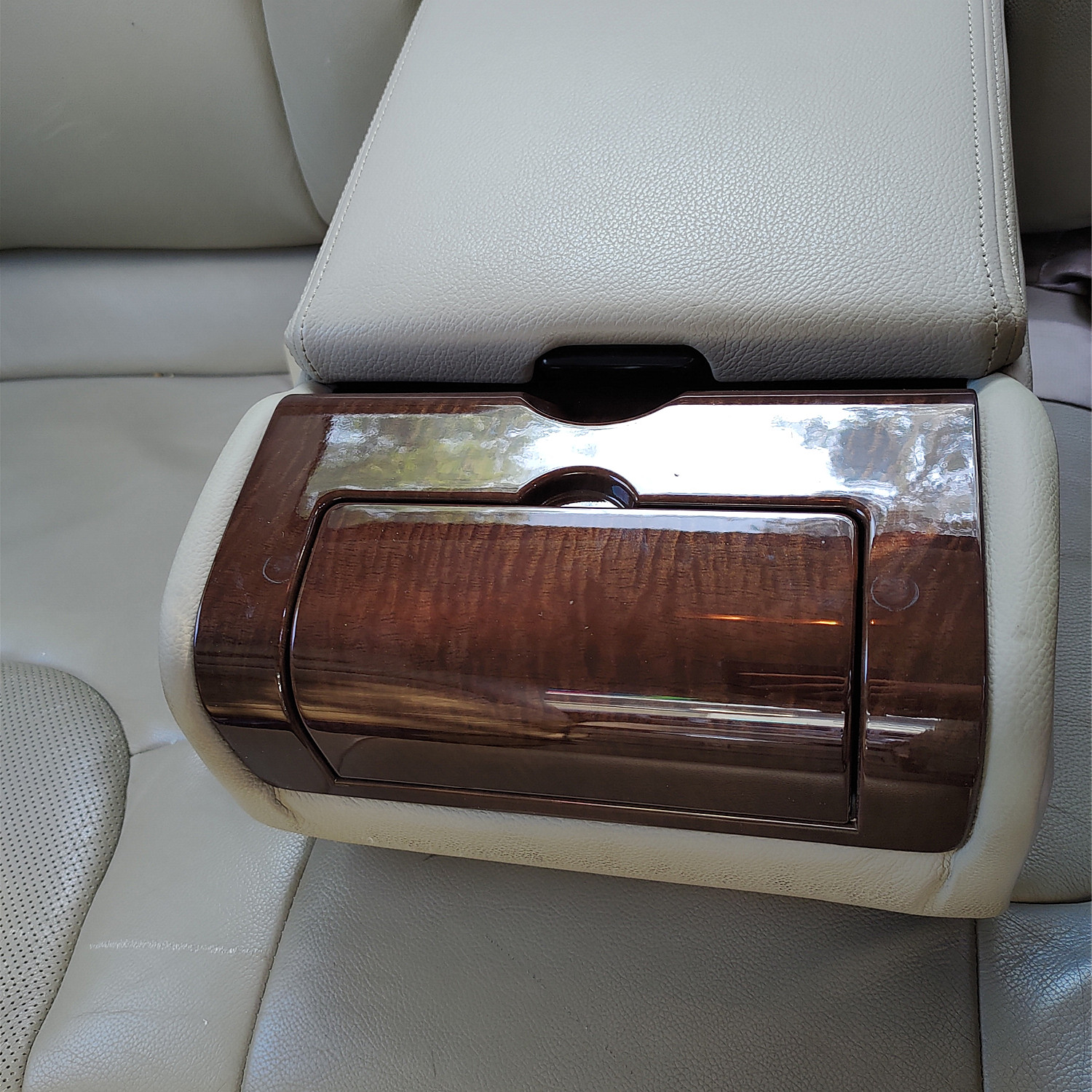 日本三菱汽车现状,被三菱遗忘的车型