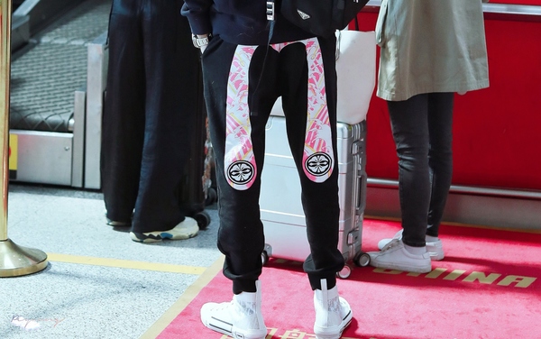 德云社秦霄贤多有钱,德云社秦霄贤又可爱又帅气