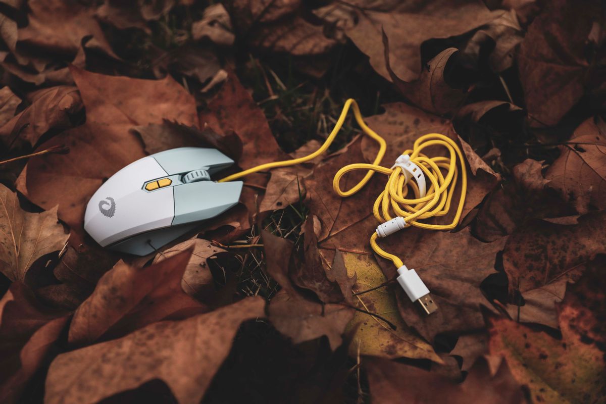 达尔优牧马人游戏电竞新款鼠标,达尔优牧马人游戏鼠标em915报价