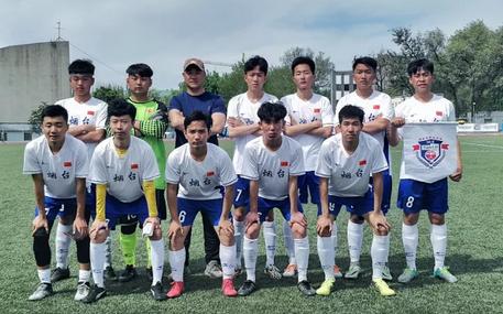 鐑熷彴瓒崇悆涓婚,鐑熷彴骞翠細