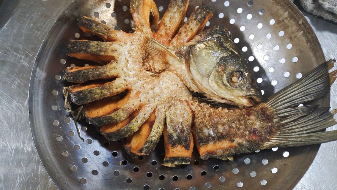 鱼的做法大全草鱼,盘龙草鱼最正宗的做法