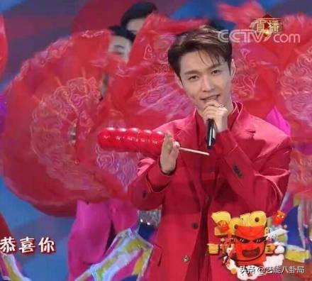 刘谦的魔壶春晚真的换壶了吗,央视春晚魔壶刘谦