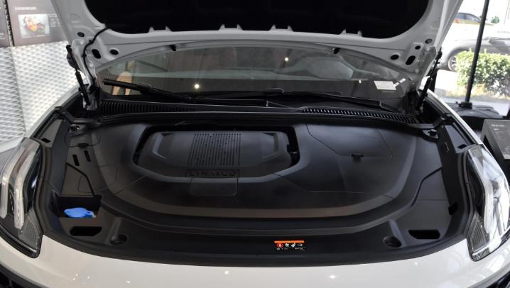 品质和颜值并存的新款领克06来袭,领克06插电混动测试油耗