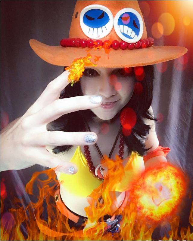 cos海贼王路飞草帽,cos海贼王的女帝和路飞