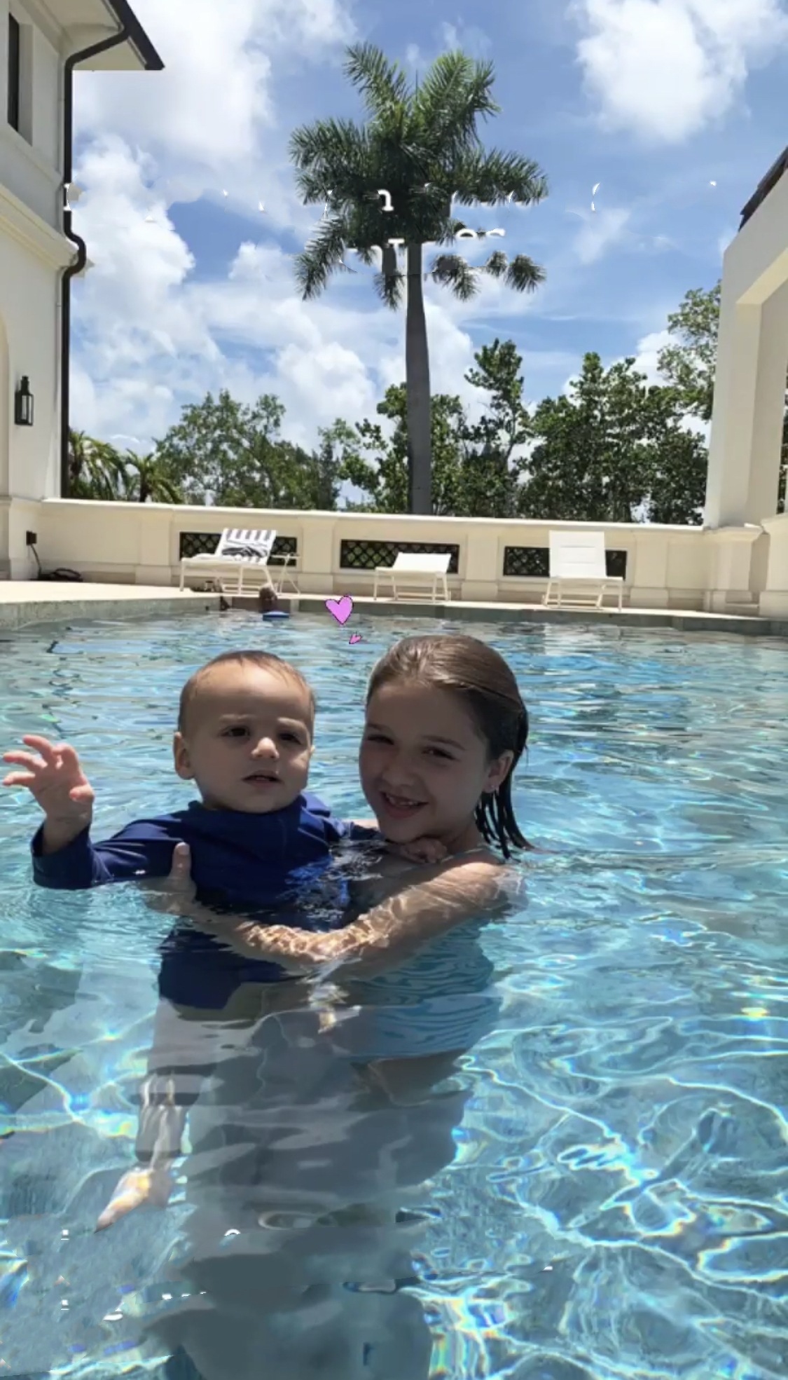 贝克汉姆小七度假,贝克汉姆小七旅行