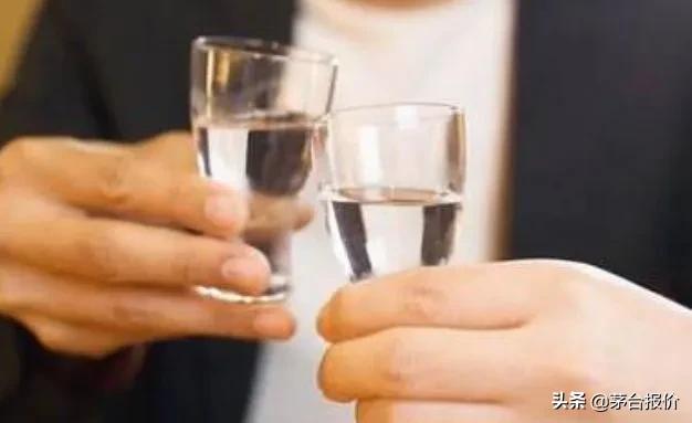 白酒怎样喝才没那么辣,白酒有的辣有的不辣