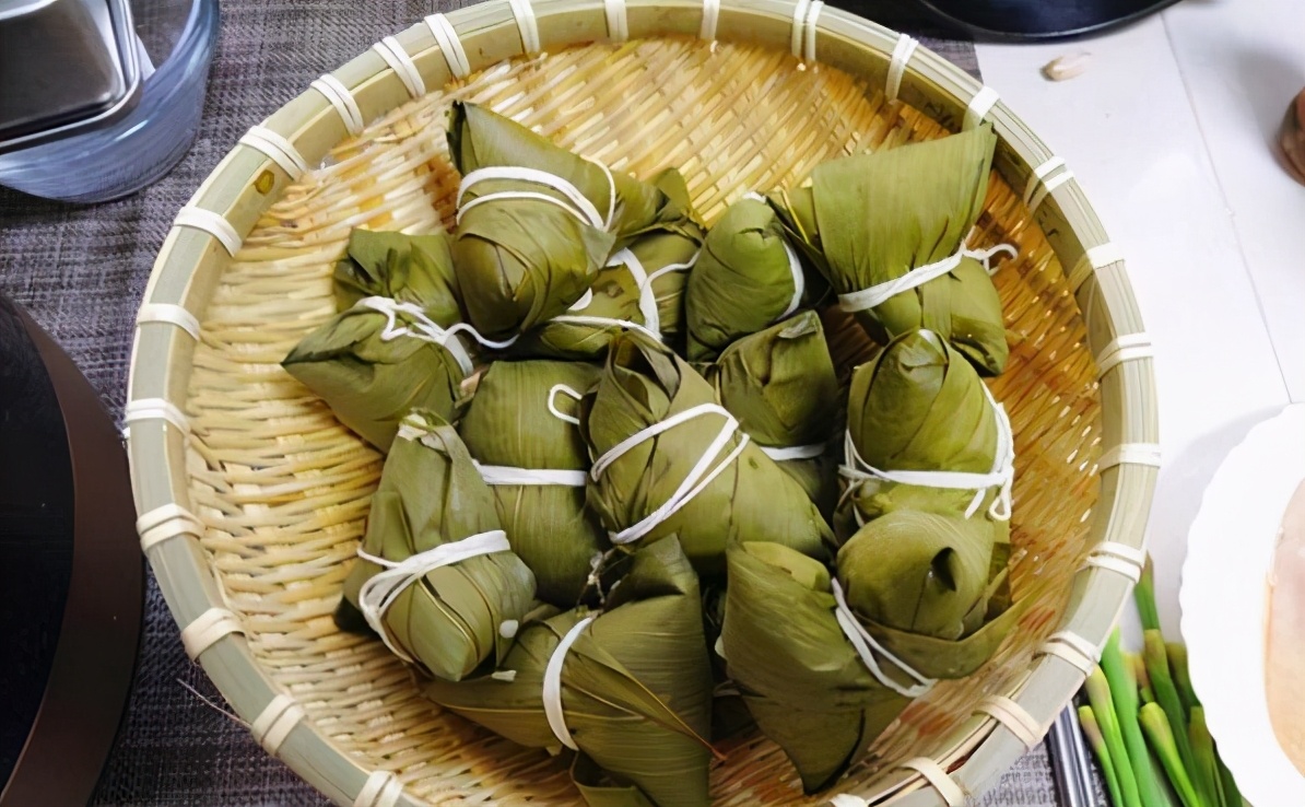 煮熟的粽子没有真空包装如何保存,粽子吃不完该如何保存方法和原理
