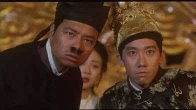 45岁男人包包必备物品,男人包里装的小物件