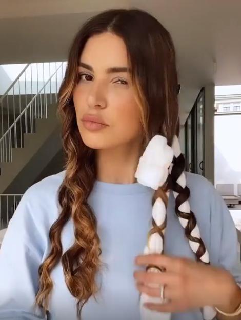 袜子弄卷发视频,如何用简单的袜子变成卷发