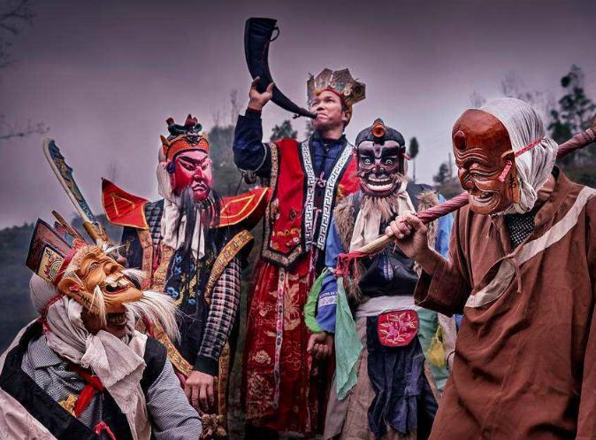 十个奇门九个疯是啥意思,道家奇门遁甲秘笈是什么