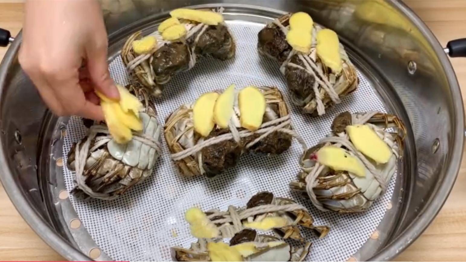 中秋节送礼不送月饼送什么,中秋节长辈送礼送八样东西