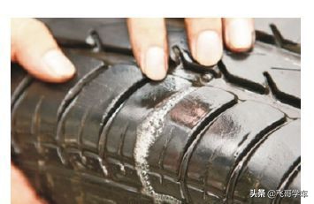 轮胎侧面被刮掉一小块皮怎样修补,轮胎侧面蹭掉一小块橡胶怎么修补