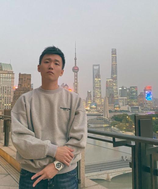 深扒！中国最神秘富二代，27岁百年豪门足球俱乐部主席张康阳