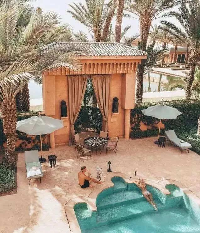 90后清洁工小伙穷游 (一个人穷游中国海上清洁工)