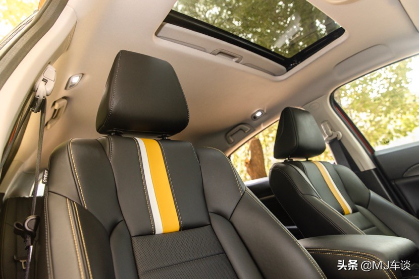 古北水镇景区司马台长城,夜游古北水镇司马台长城