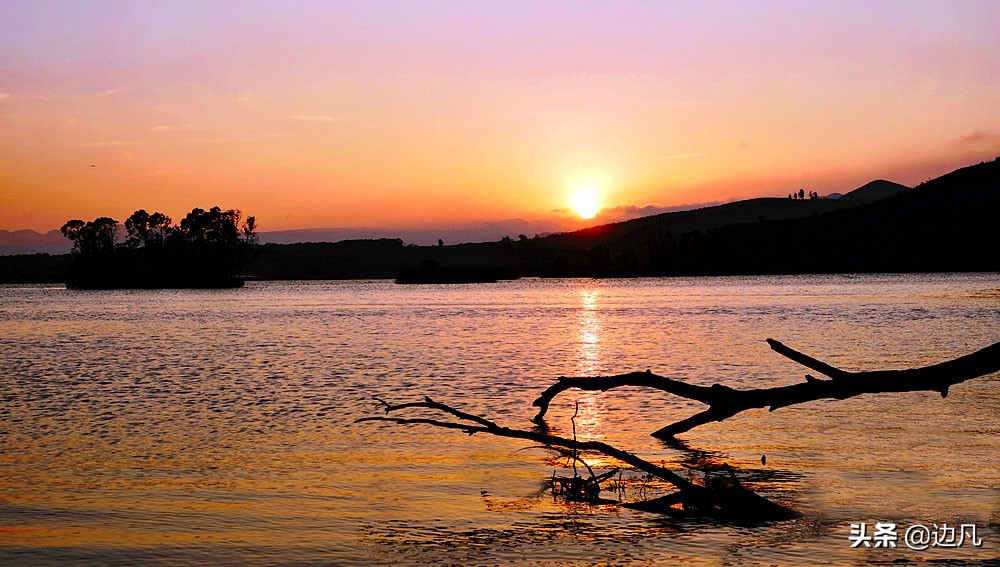 邂逅最美山水田园,春游邂逅一场完美的日落