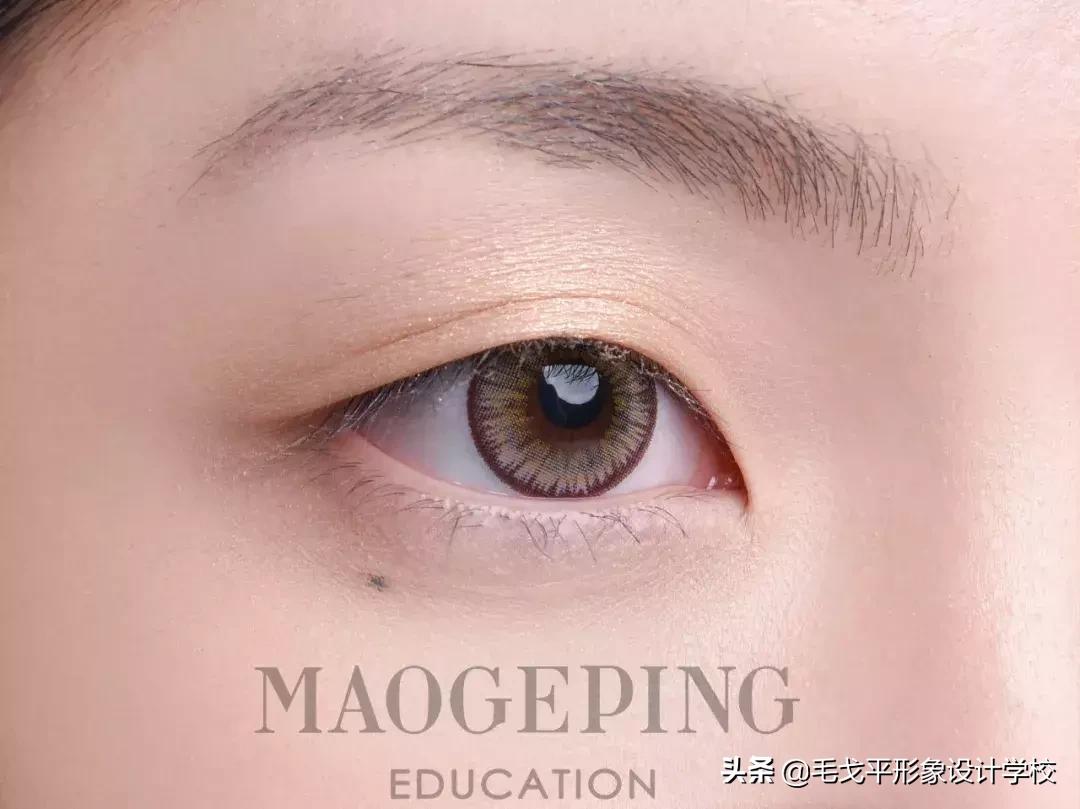 没有卧蚕的内双小眼睛怎么画眼妆,没有大双眼皮怎么画小烟熏