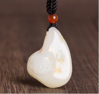 和田玉籽料摸起来的手感,和田玉籽料手感