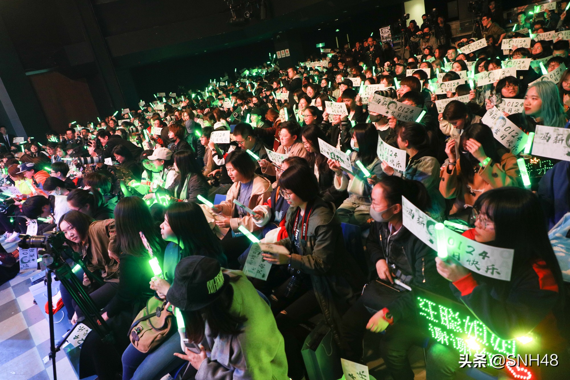 冯薪朵snh48生日,snh48第五届总决选冯薪朵