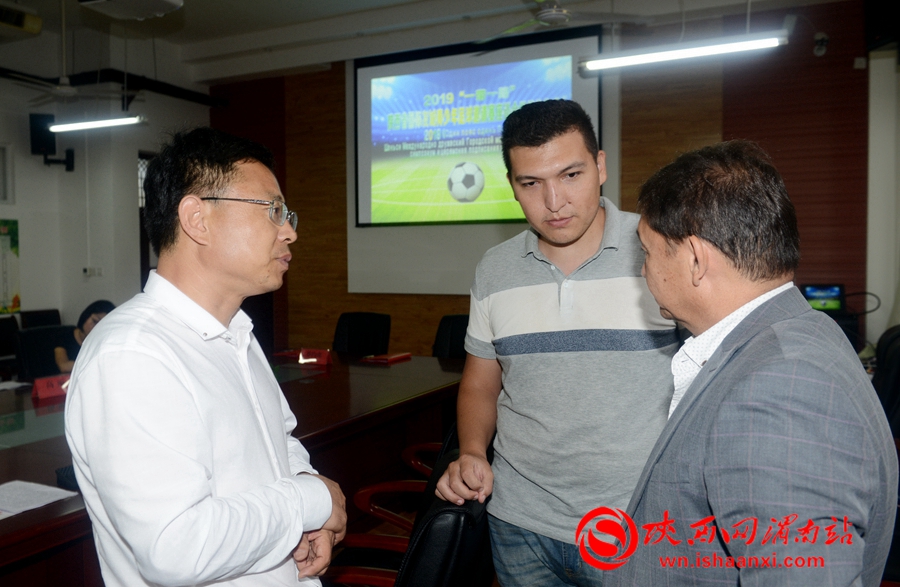 乌兹别克斯坦杯足球赛,乌兹别克斯坦与韩国队足球赛