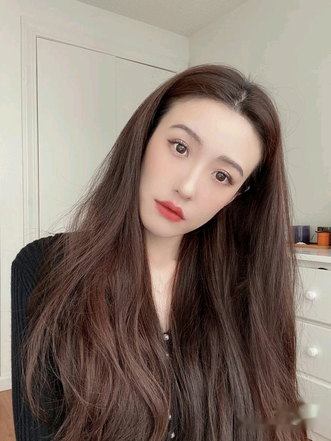 肌底精华和精华液哪个比较好,肌底精华液和精华水有什么区别