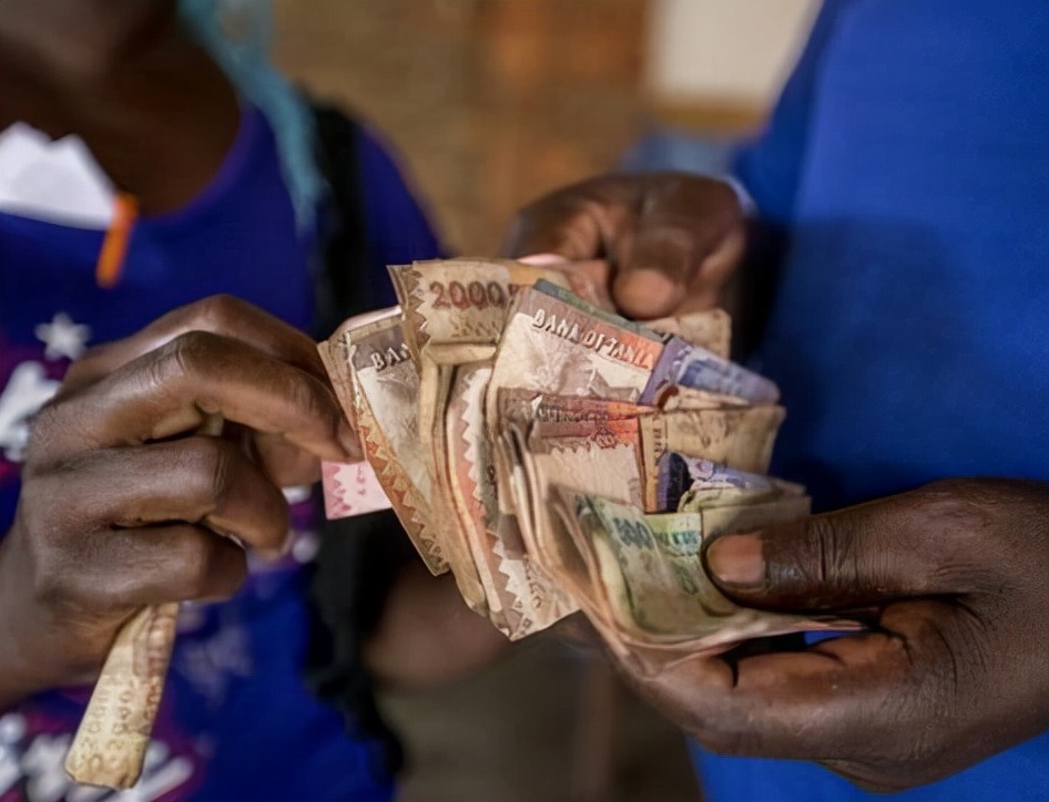 职场同事借的钱如何要回来,职场同事问你借钱