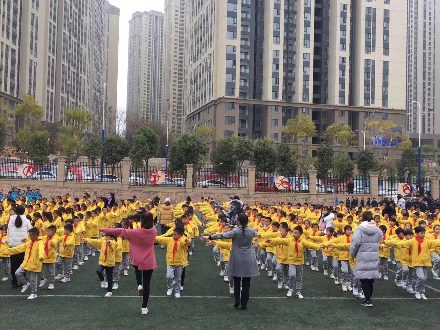 昆明北市区的小学,昆明西南联大小学呈贡