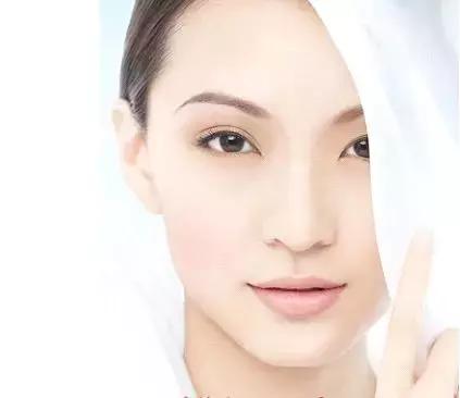 油脂型毛孔粗大怎么护理,毛孔粗大油光满面日常该如何清洁