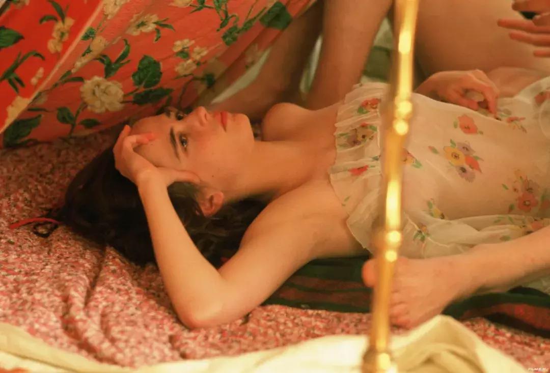 女神渗人的狐臭舔狗的夜来香