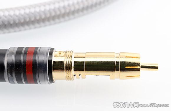 日本妃仕PSC-100旗舰信号线发挥极致水准用料设计有讲究