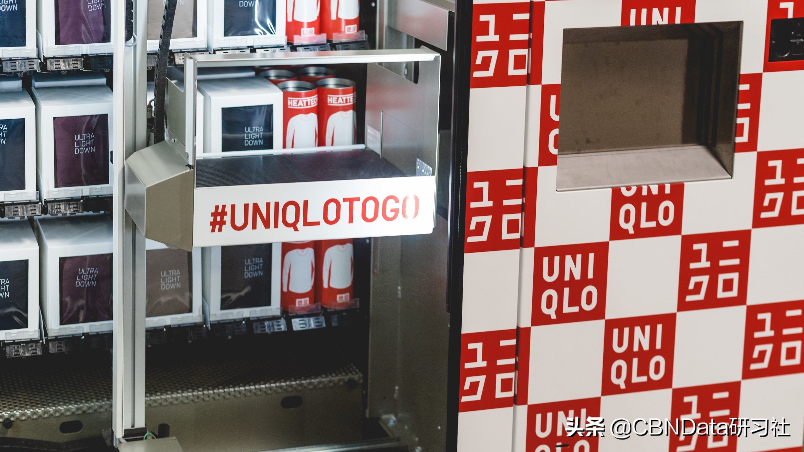 一件t恤12个款式的日本品牌,一件白t恤就很好看