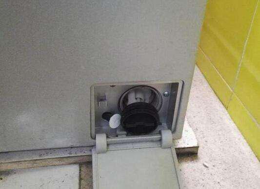 海尔滚筒洗衣机e10怎么解决,海尔洗衣机err2怎么维修