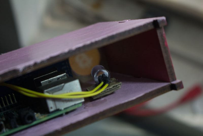 树莓派+点阵制造*币特比***踪器追**