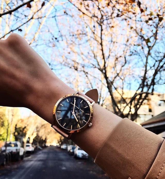 有了这些时尚穿搭一周都不用愁了,一块各种风格都能搭的高端腕表