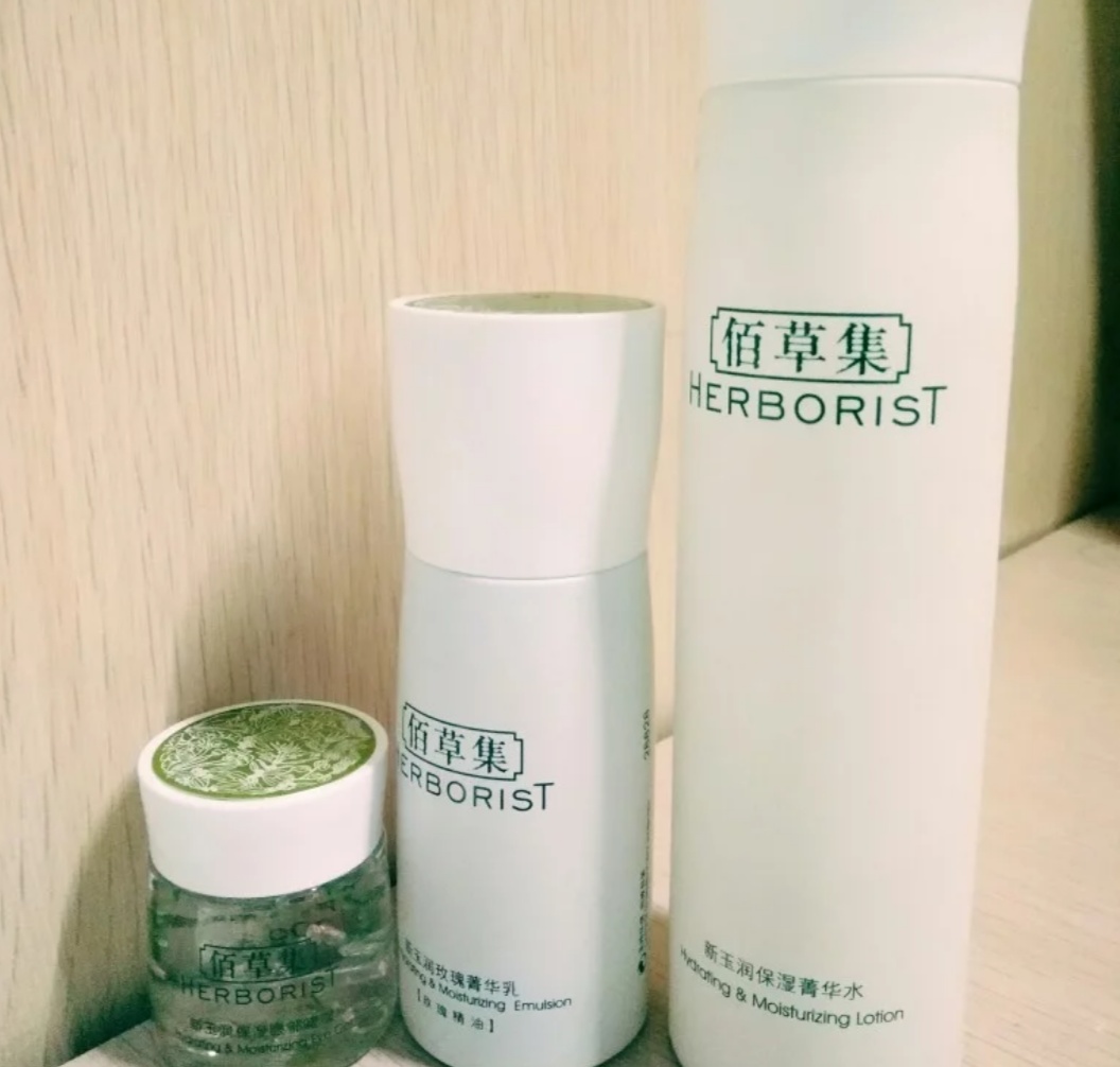 良心经典国货之大众篇,哪位女神的化妆台不曾拥有过呢?