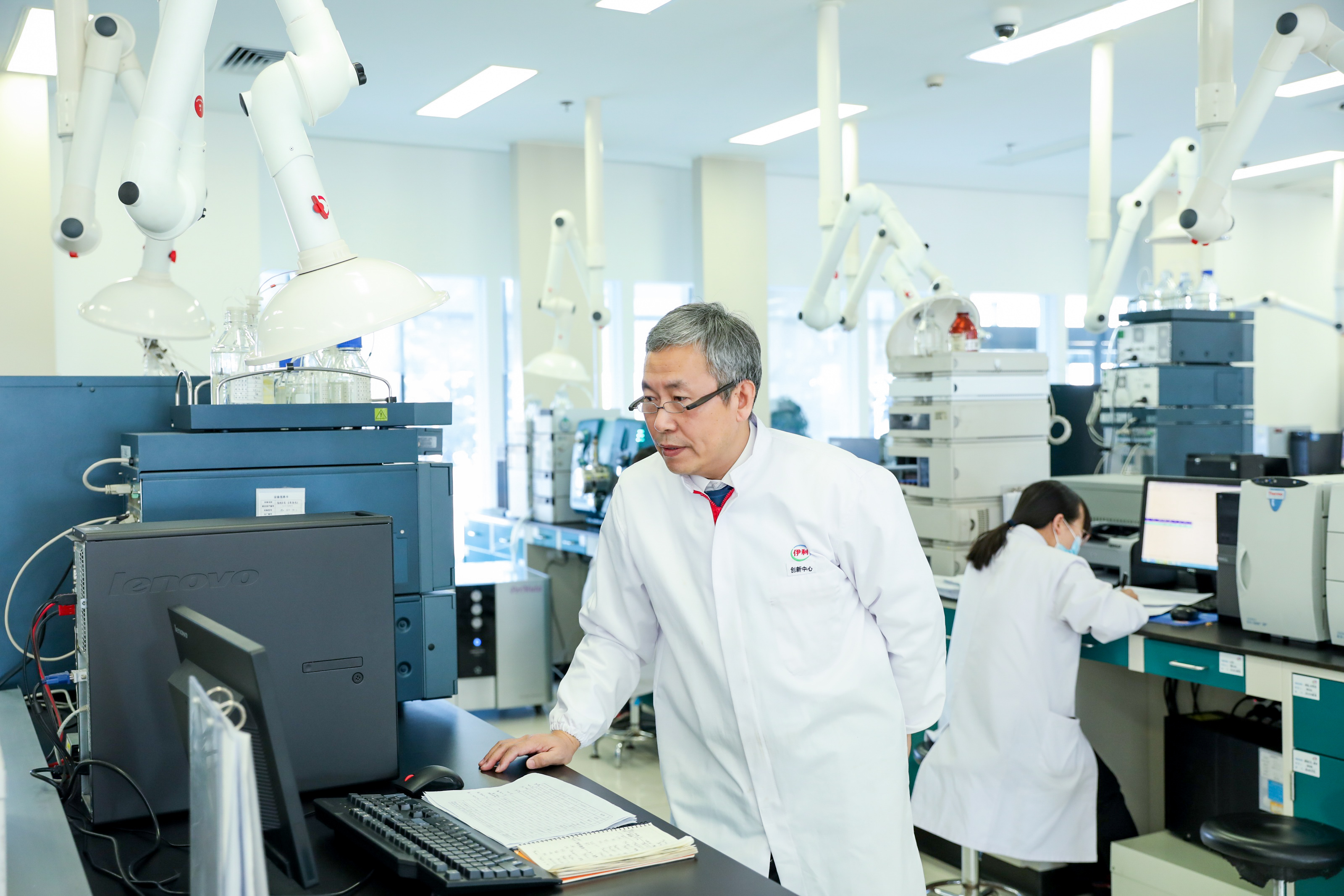 金领冠赋能新国标奶粉怎么样,金领冠奶粉120毫升放多少勺奶粉