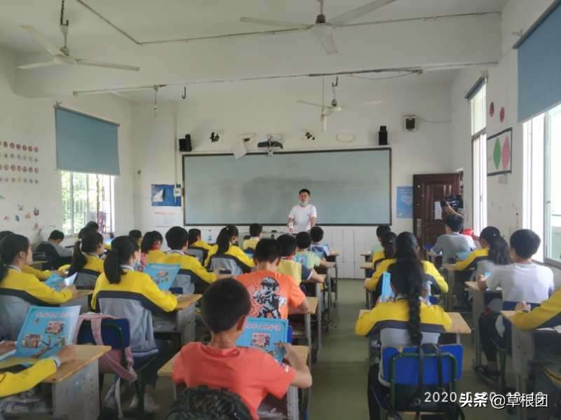 关爱农村留守儿童--岳池义工“六一”在行动