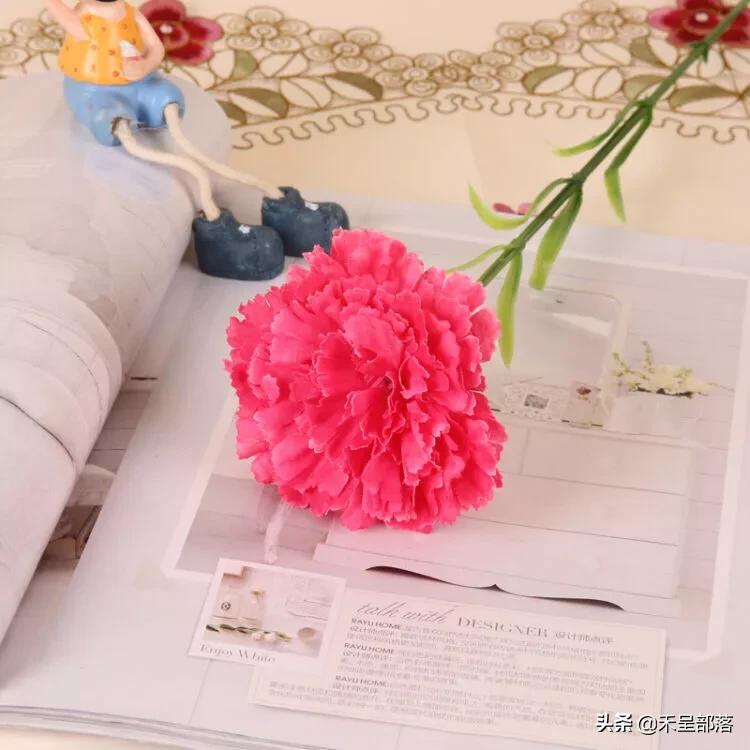 宝宝说妈妈屁股出血了怎样回答,妈妈屁股流血了该怎么给孩子解释