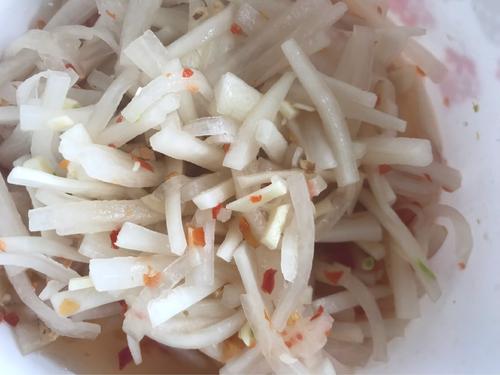 吃腌菜，有助于提高我们身体战胜疫情的免疫力？文/王珉