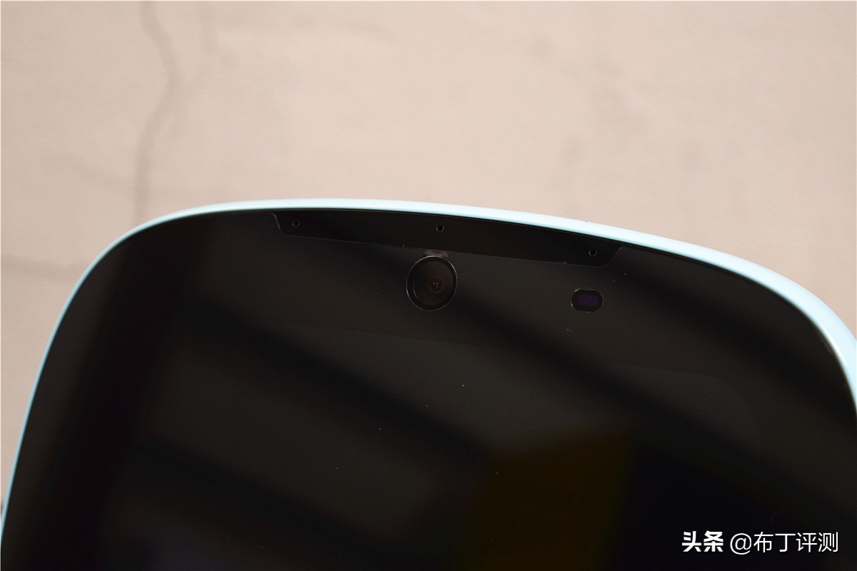 ai智能教育陪伴机器人,智慧儿童ai学习机器人