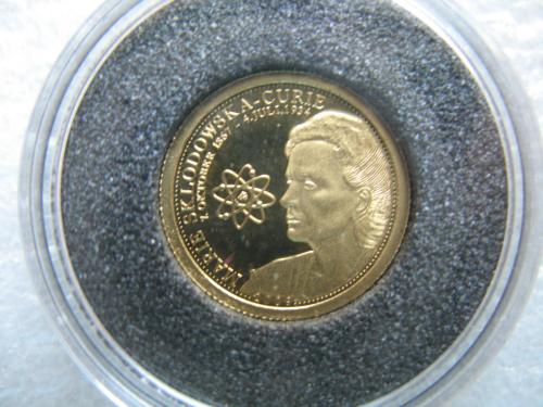 关于居里夫人发现镭故事简介,居里夫妇发现镭的故事简略