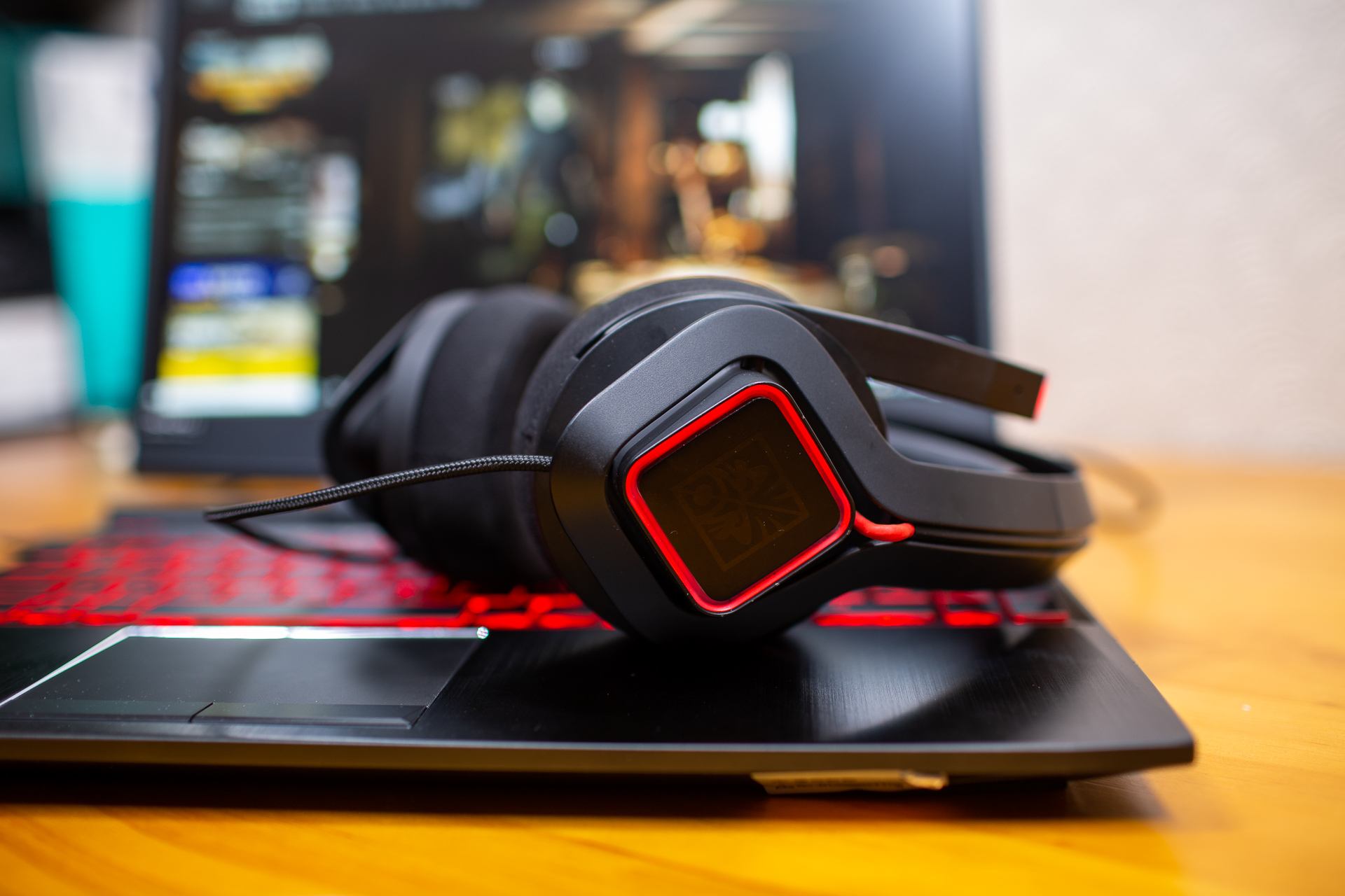 暗影精灵5和光影精灵5哪个好,暗影精灵5如何开启一键狂暴模式