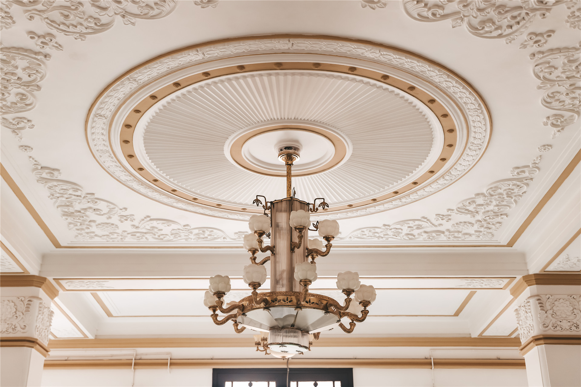 鏄嗘槑灏忓厠閲屽鏋楀鍦板潃,鍏嬮噷濮嗘灄瀹槸鑻忚仈鐨勫悧