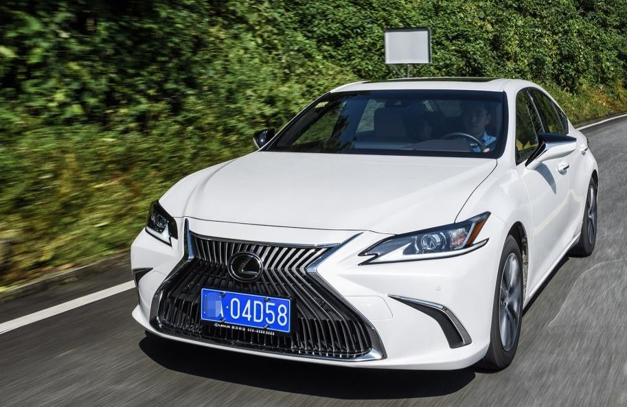 雷克萨斯es200胖哥试驾,陈震雷克萨斯es200深度试驾