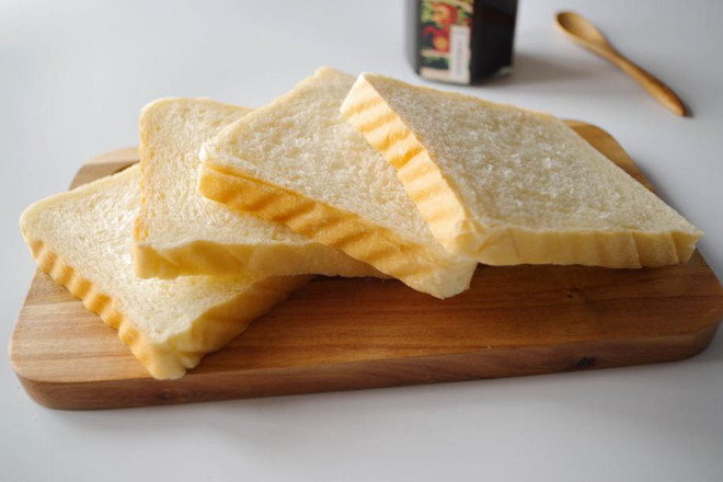 吐司面包怎么做不干硬,吐司面包为什么外边干硬