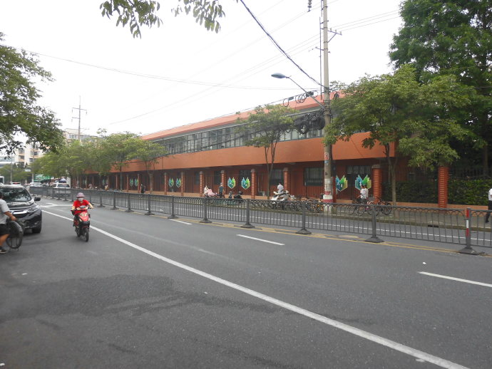 上海世界路巡游,带你巡游中国